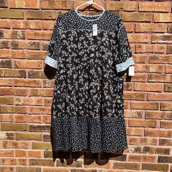 Dresses & Skirts - ANN TAYLOR FLORAL PRAIRIE DRESS L